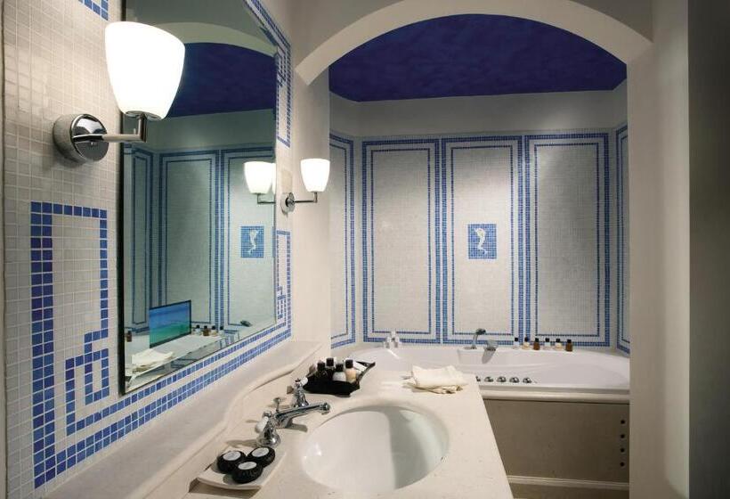 Номер Deluxe Вид на Море, Grand Hotel Angiolieri