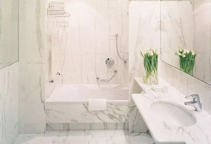 ジュニアスイート, Greif, A Member Of Design Hotels