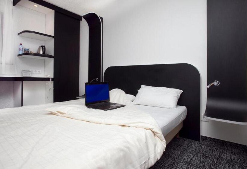 Номер Стандарт, Kyriad Deauville   St Arnoult