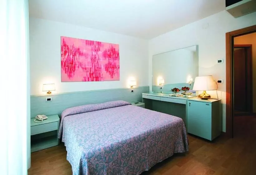 Suite with Terrace, Meridianus