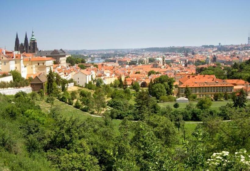 Номер Стандарт, Monastery