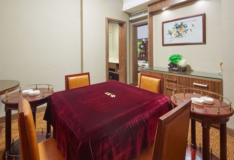 이그제큐티브 스위트, Nanyang King S Gate