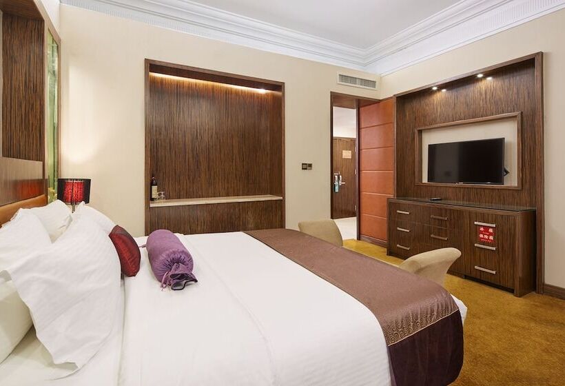 이그제큐티브 룸, Nanyang King S Gate