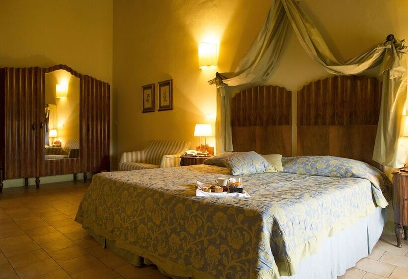 اتاق لوکس, Palazzo Guiderocchi