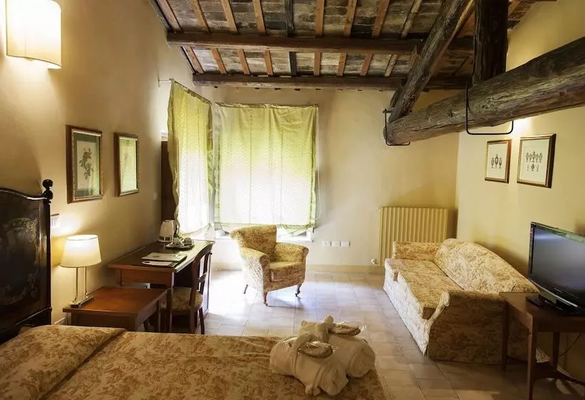 سوییت جونیور, Palazzo Guiderocchi