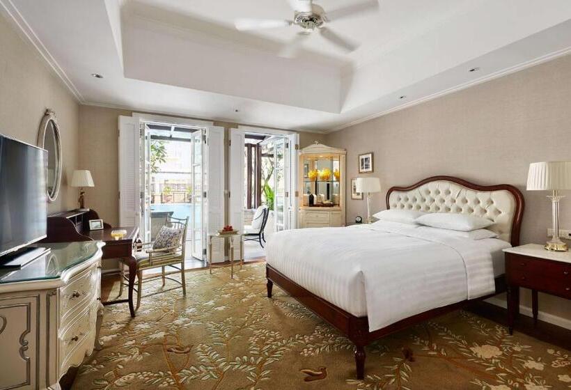 Deluxe Room King Size Bed, Park Hyatt Saigon