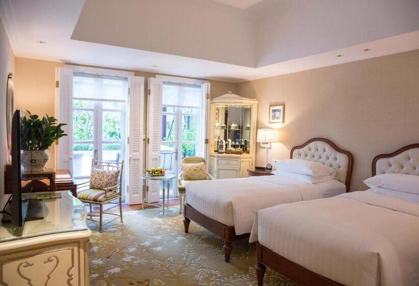 Deluxe Room, Park Hyatt Saigon
