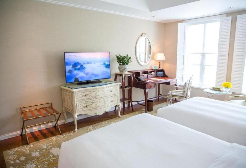 غرفة قياسية مطلة على المدينة, Park Hyatt Saigon