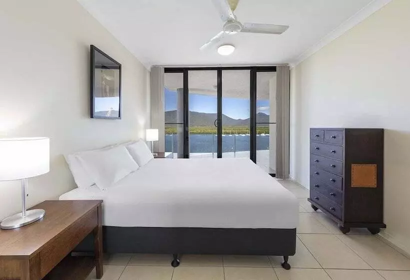 آپارتمان 3 خوابه با چشمانداز دریا, Piermonde Apartments Cairns