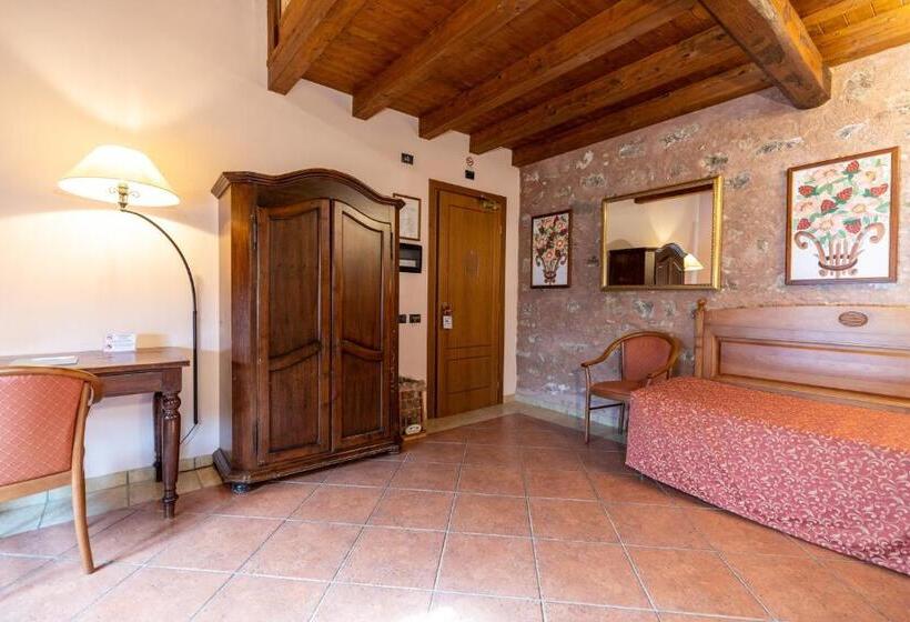 침실 2개 스위트, Relais Abbazia Santa Anastasia Resort & Winery