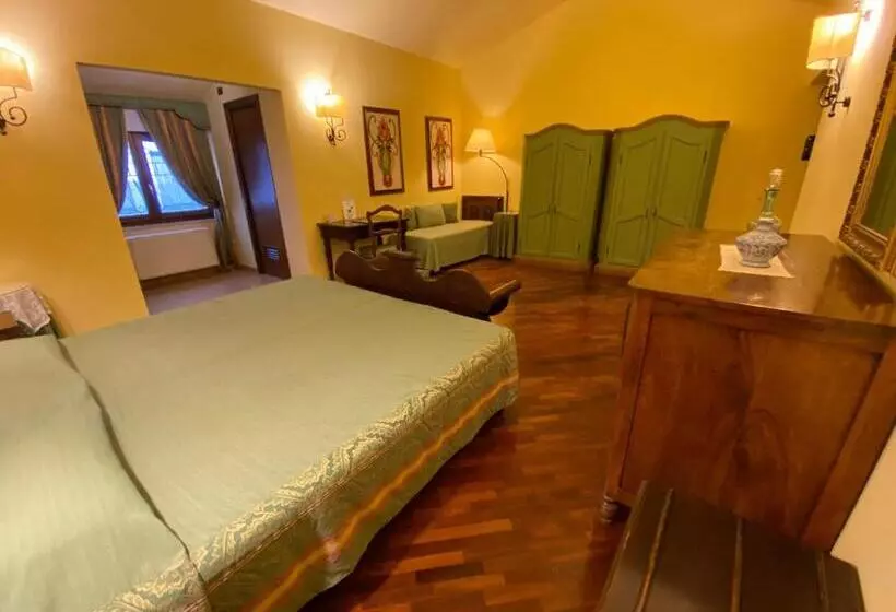 اتاق لوکس, Relais Abbazia Santa Anastasia Resort & Winery