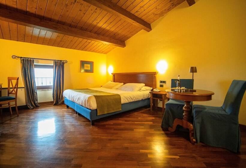 Люкс, Relais La Corte Di Bettona