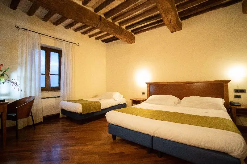 デラックストリプルルーム, Relais La Corte Di Bettona