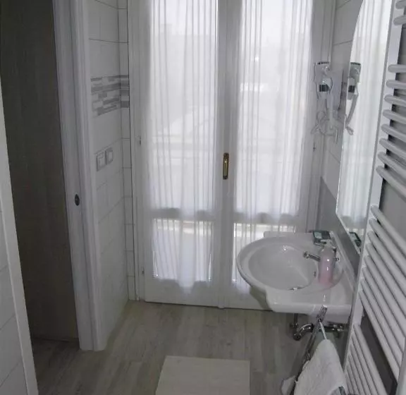 اتاق سوپریور, Stefan Room & Breakfast