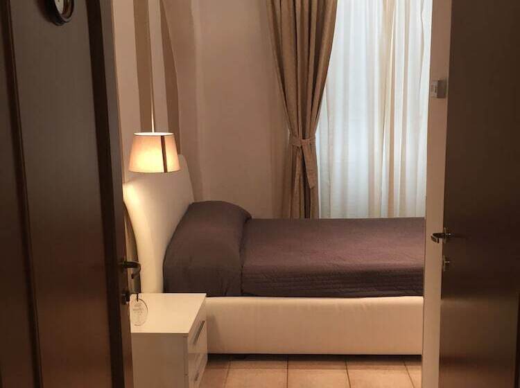 اتاق استاندارد یک نفره, Villa Accini