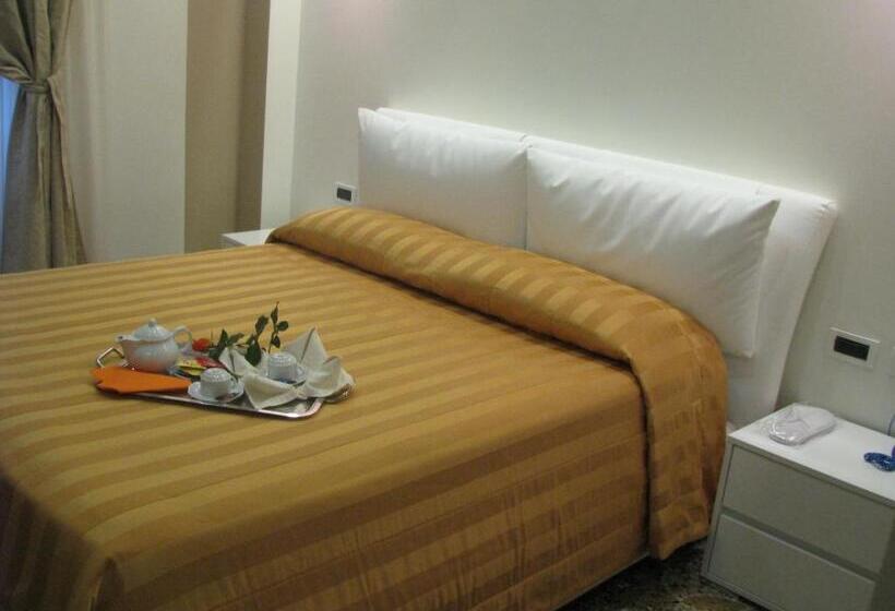 اتاق لوکس, Villa Accini