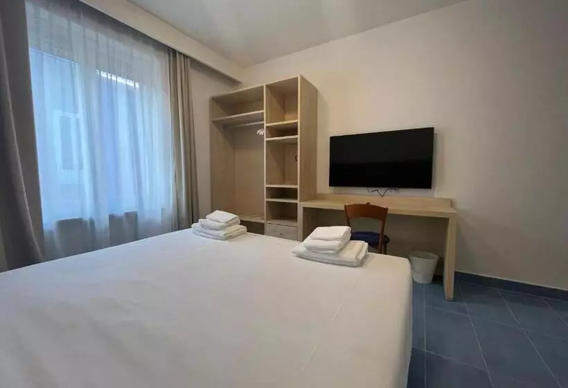 اتاق استاندارد با چشم‌انداز شهر, Napolit Amo Hotel Medina