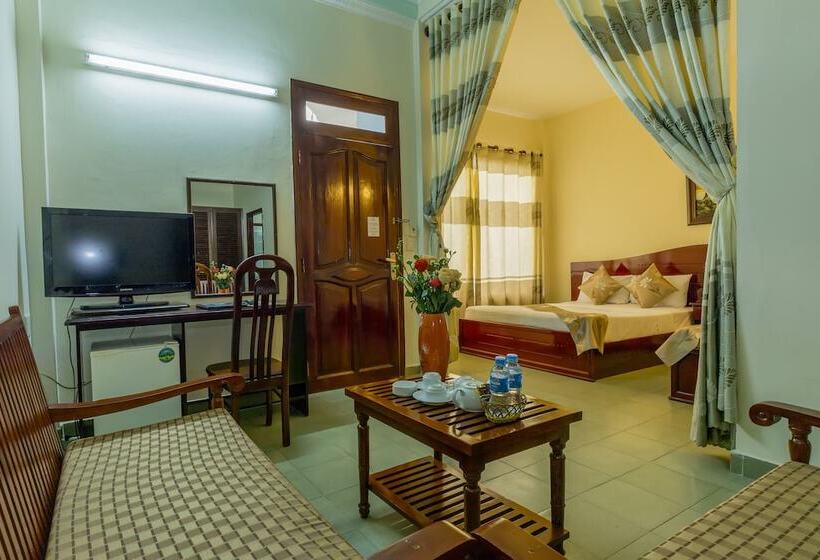 ویلای لوکس 1 خوابه, Palmira Beach Resort & Spa