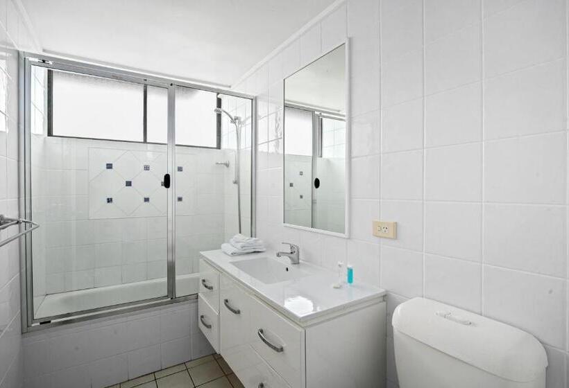 2 Bedrooms Apartment River View, Capricorn One Beachside Holiday Apartments   Official