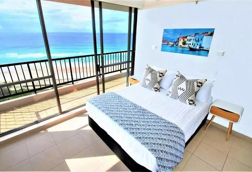 آپارتمان سوپریور 2 خوابه, Capricorn One Beachside Holiday Apartments   Official