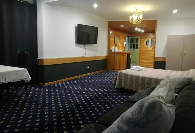 キングサイズベッドのスタンダードルーム, Ascot Motor Inn