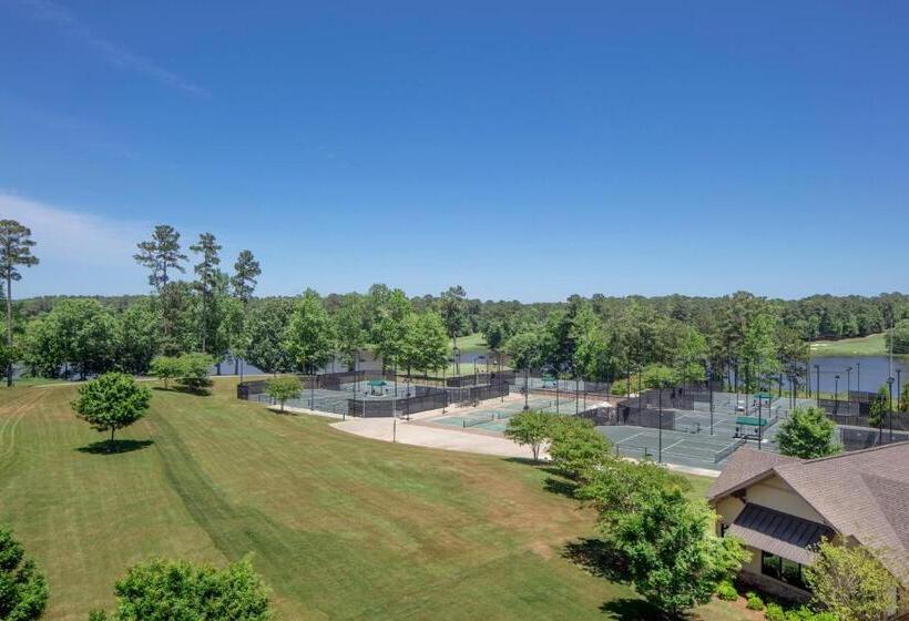 חדר סטנדרט מותאם לאדם עם מוגבלויות, Auburn Marriott Opelika Resort & Spa At Grand National