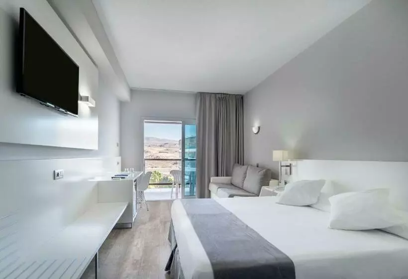 اتاق لوکس, Caserio