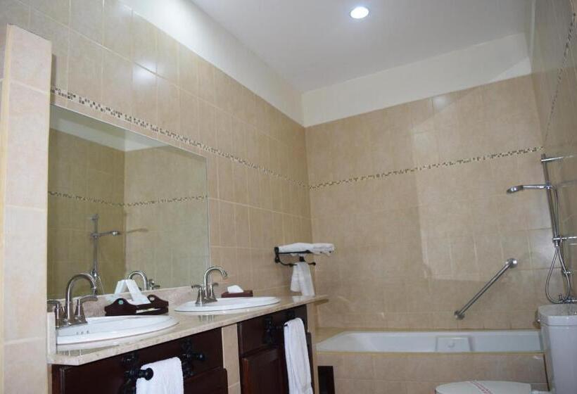 سوییت, Dario Granada