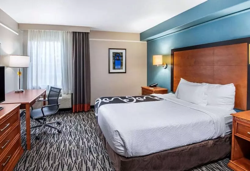 身障者適用ダブルベッド付きスタンダードルーム, La Quinta Inn By Wyndham San Antonio Brooks City Base