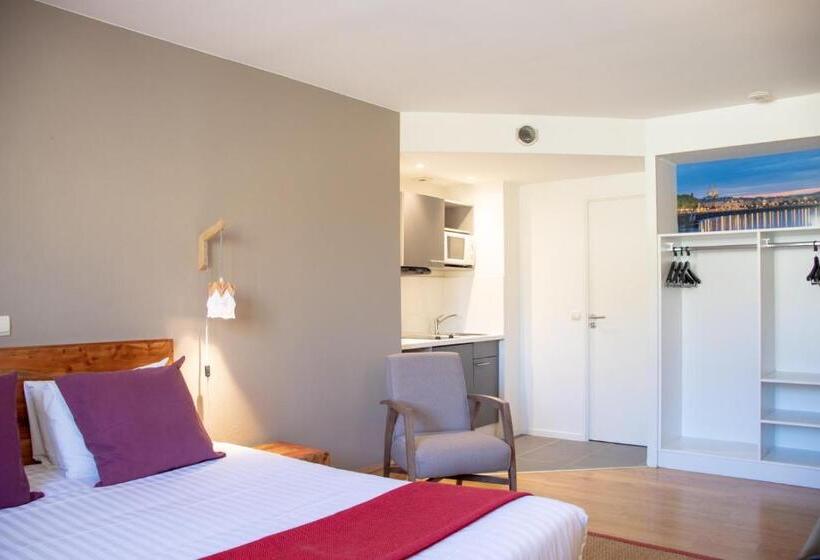 سوییت سوپریور, Victoria Garden Bordeaux Centre