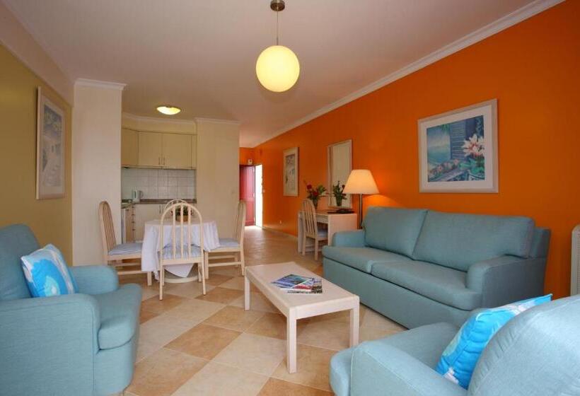 주니어 스위트, Canico Bay Apartments