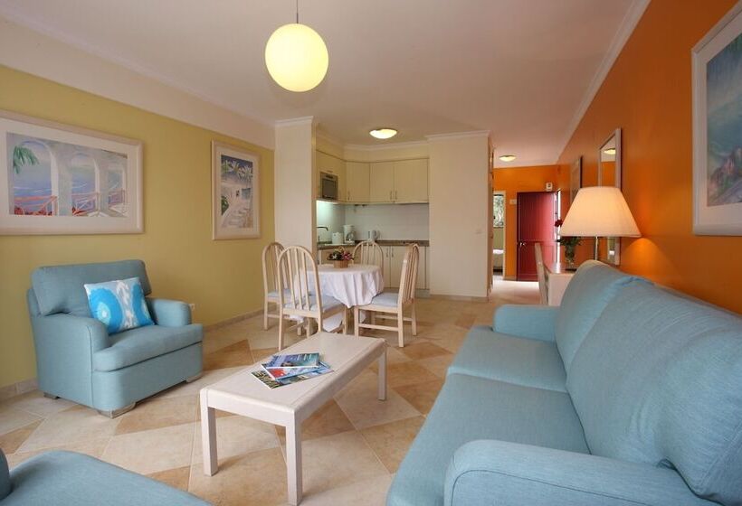 Полулюкс, Canico Bay Apartments