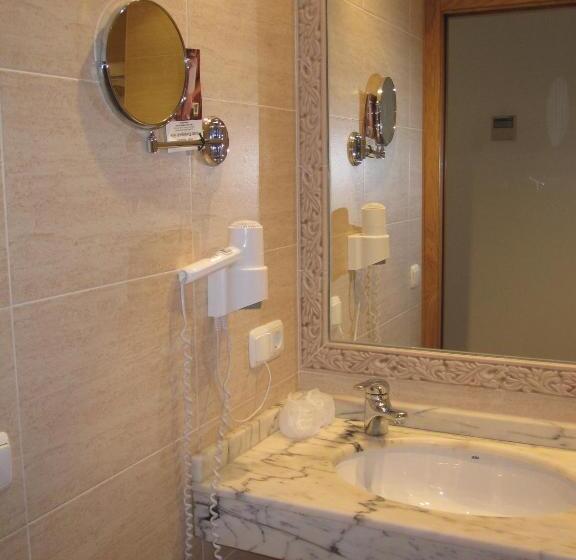 اتاق استاندارد, Abadia Burgos Camino Santiago