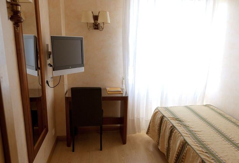 اتاق استاندارد یک نفره, Abadia Burgos Camino Santiago