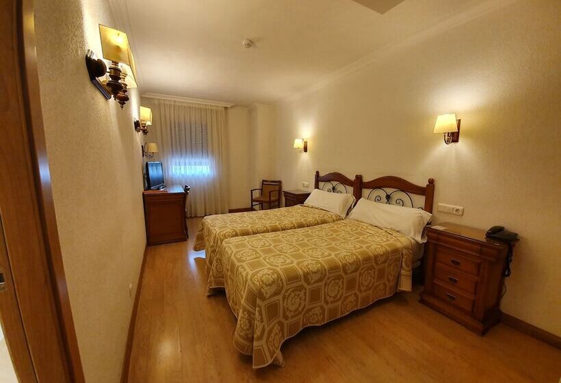 اتاق استاندارد, Abadia Burgos Camino Santiago