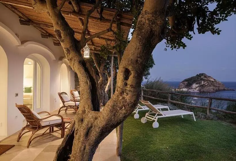 آپارتمان 2 خوابه با چشم‌انداز دریا, Costa Del Capitano Seaside Villas