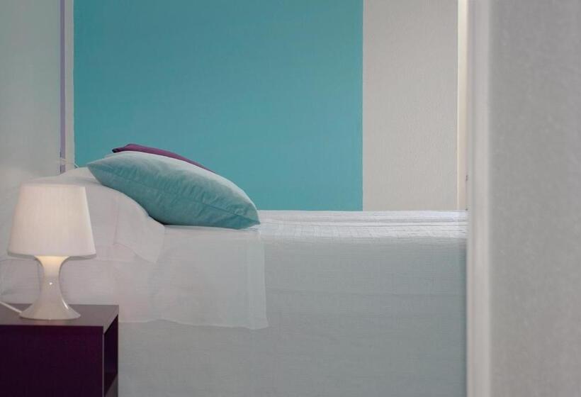 חדר סטנדרט, Elite