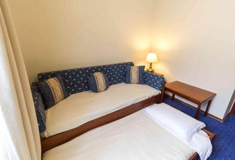 ファミリールーム, Eurosol Gouveia