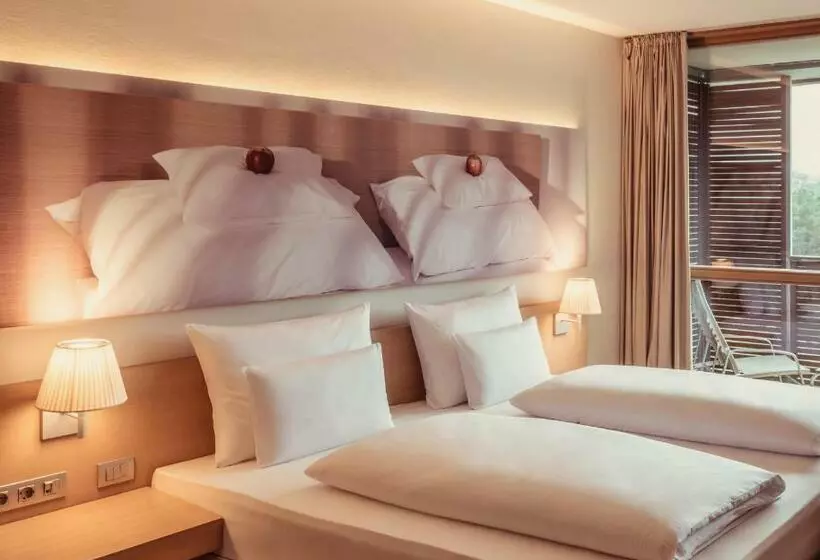プールの見えるデラックスルーム, Falkensteiner Balance Resort Stegersbach   Adults Only