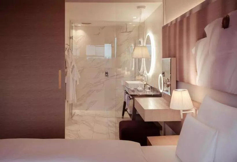 プールの見えるデラックスルーム, Falkensteiner Balance Resort Stegersbach   Adults Only