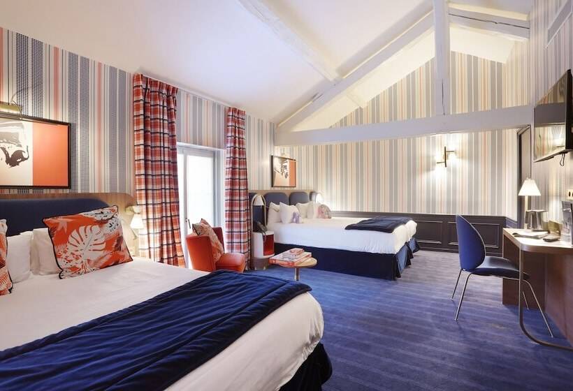 Семейный Номер, Hob Le Cheval Blanc   Marne La Vallée