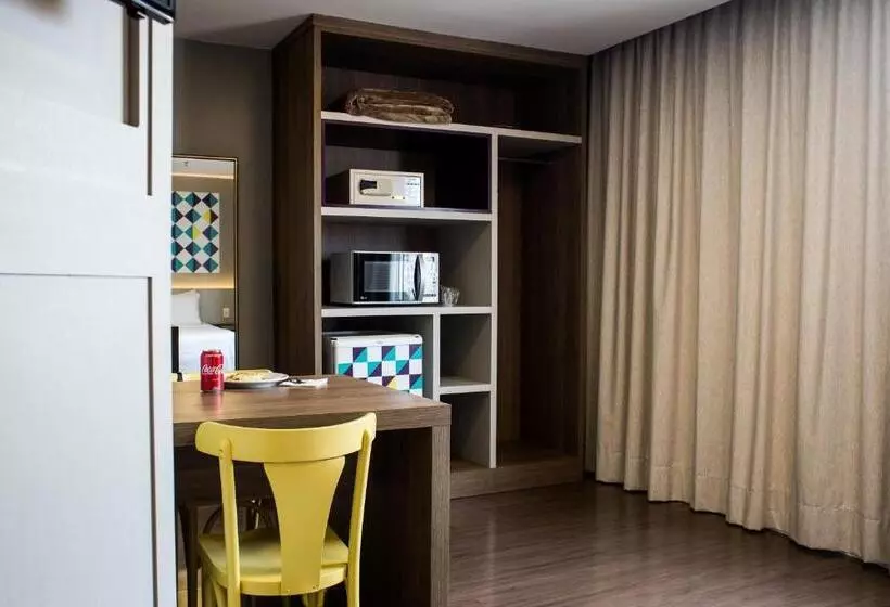 اتاق سوپریور با تخت بزرگ, Master Express Cidade Baixa Proximo A Ufrgs E A Santa Casa