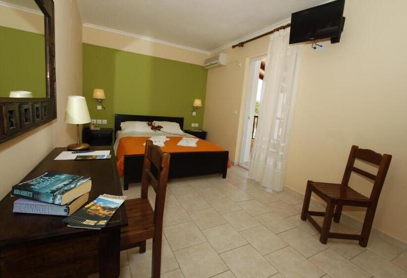 4인용 스탠다드 룸, Perros