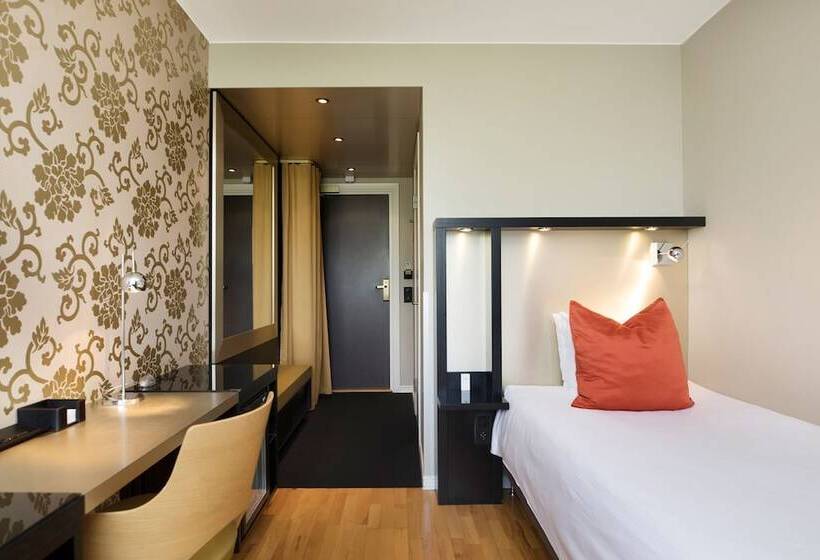 اتاق استاندارد یک نفره, Profilhotels Savoy