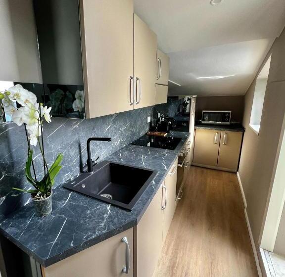 자쿠지 스위트, Residence Esplanade