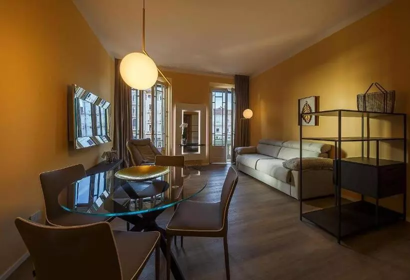 Sviitti Parveke, Residence Esplanade