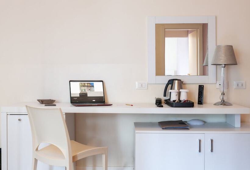 패밀리 룸, Residence Esplanade