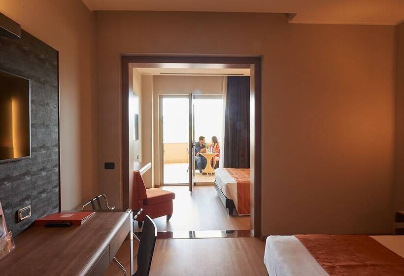 デラックスルーム, Thotel Lamezia