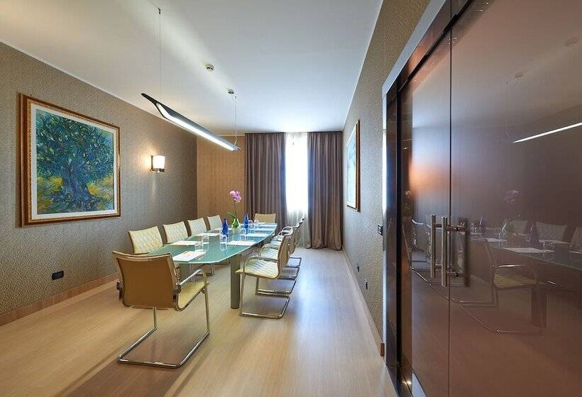 プレジデントスイートルーム, Thotel Lamezia