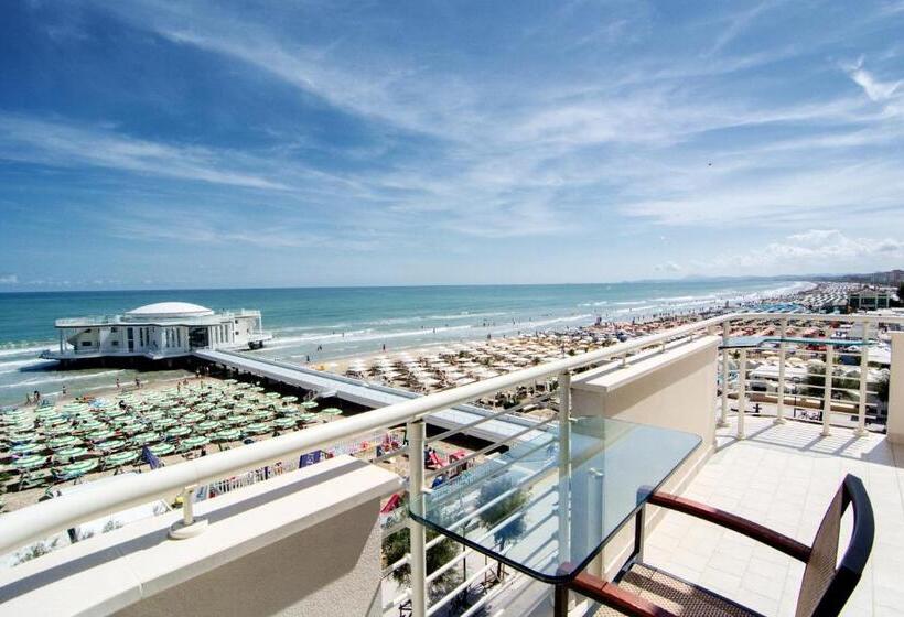 Номер престиж с видом на море, Terrazza Marconi Hotel&spamarine